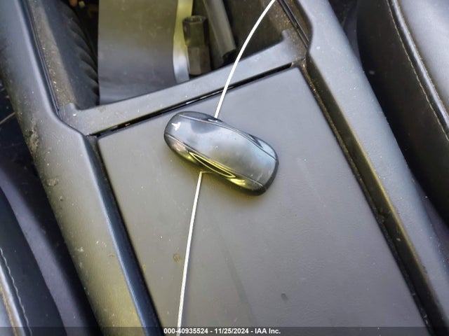 2016 TESLA MODEL S 5YJSA1E45GF144145 Photo 10