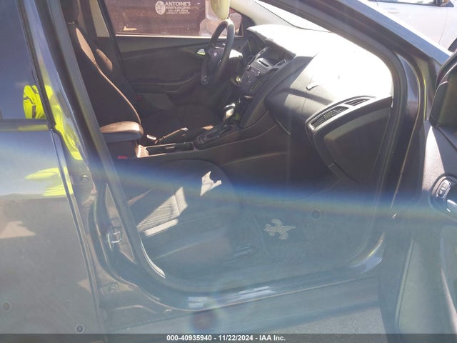 Ford FOCUS SE 2015 1FADP3F22FL316875 Image 5