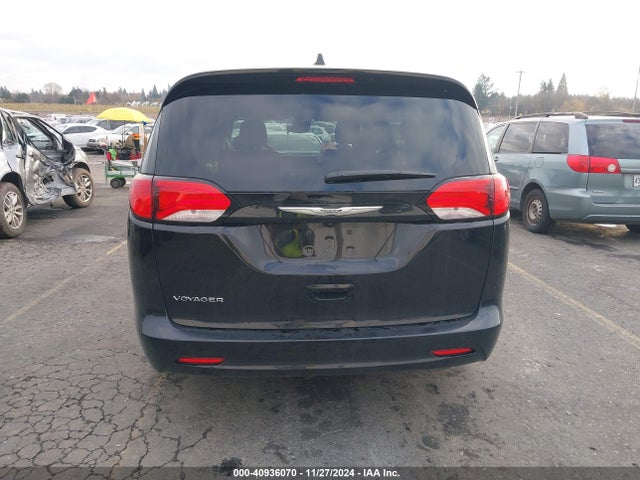 2C4RC1CG7RR150770 Chrysler Voyager Lx