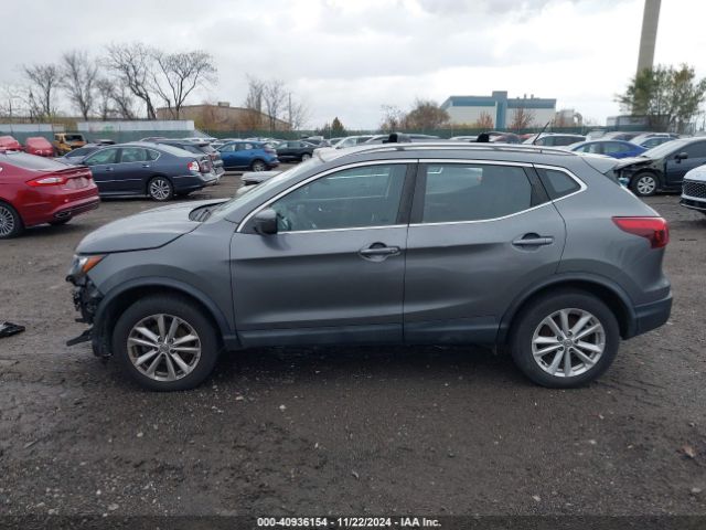 JN1BJ1CR0JW252158 Nissan Rogue Sport Sv