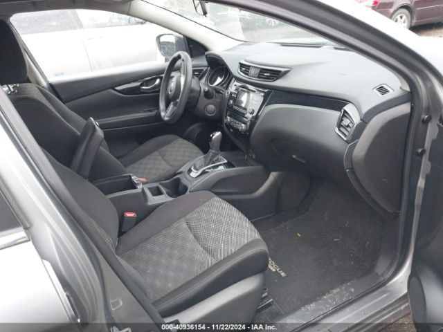JN1BJ1CR0JW252158 Nissan Rogue Sport Sv