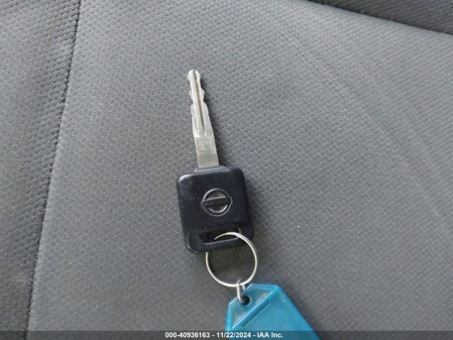 3N6CM0KN4KK701790 Nissan Nv200 S