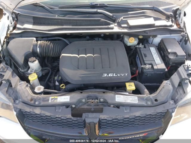 2C4RDGBG0JR201712 Dodge Grand Caravan Se Plus