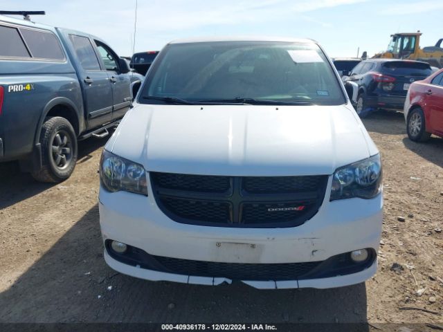 2C4RDGBG0JR201712 Dodge Grand Caravan Se Plus
