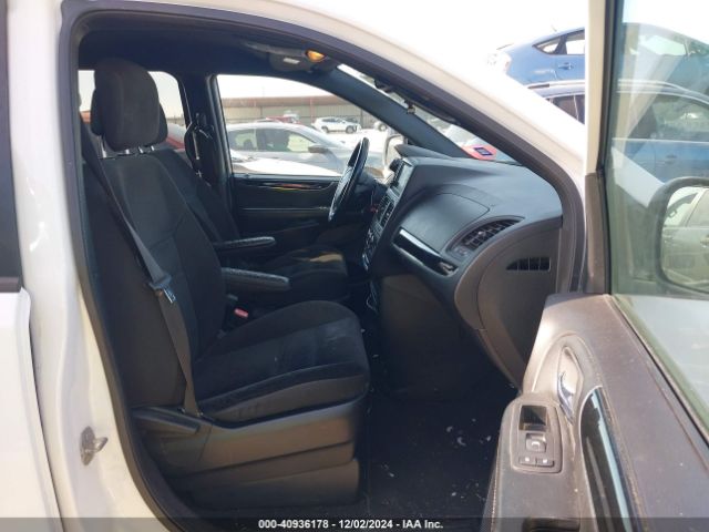 2C4RDGBG0JR201712 Dodge Grand Caravan Se Plus