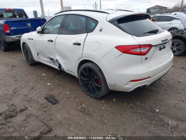 ZN661XUL0HX250697 Maserati Levante