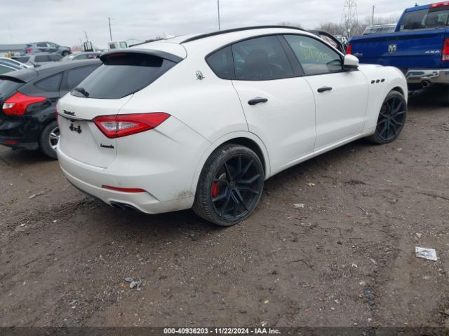 ZN661XUL0HX250697 Maserati Levante