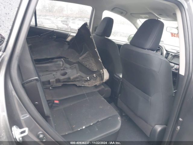 JTMZFREV0GJ099597 Toyota RAV4 LE