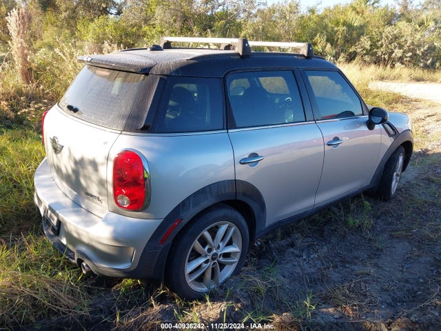 2011 MINI COOPER S COUNTRYMAN WMWZC3C5XBWL78816 Photo 3