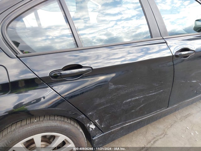 WBA8A3C53GK689083 BMW 320i Xdrive