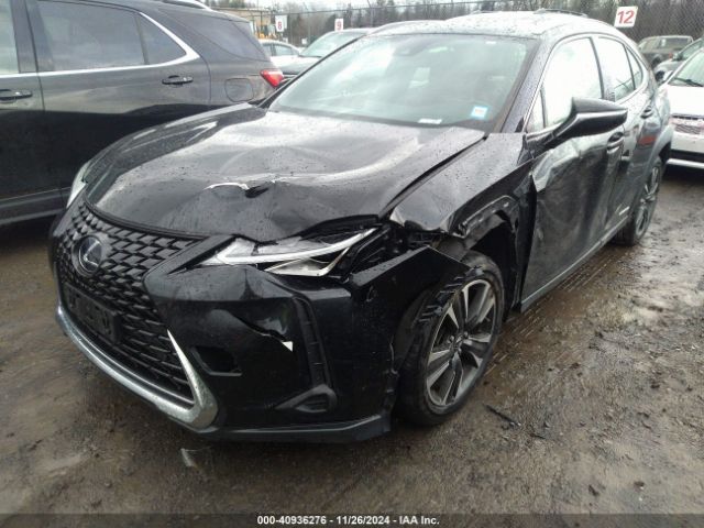JTHU9JBH4K2015915 Lexus UX 250H