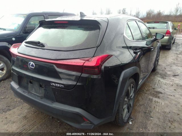 JTHU9JBH4K2015915 Lexus UX 250H