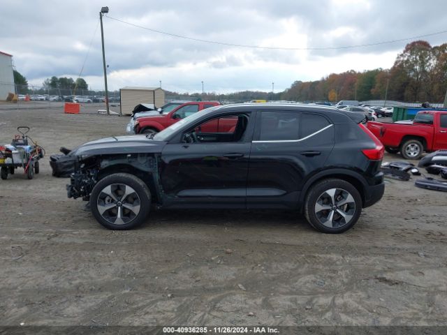 YV4L12UE9R2207612 Volvo Xc40 B5 Plus Bright Theme