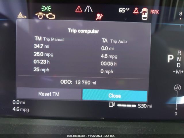 YV4L12UE9R2207612 Volvo Xc40 B5 Plus Bright Theme