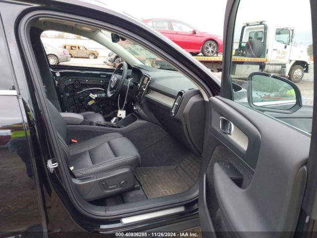 YV4L12UE9R2207612 Volvo Xc40 B5 Plus Bright Theme