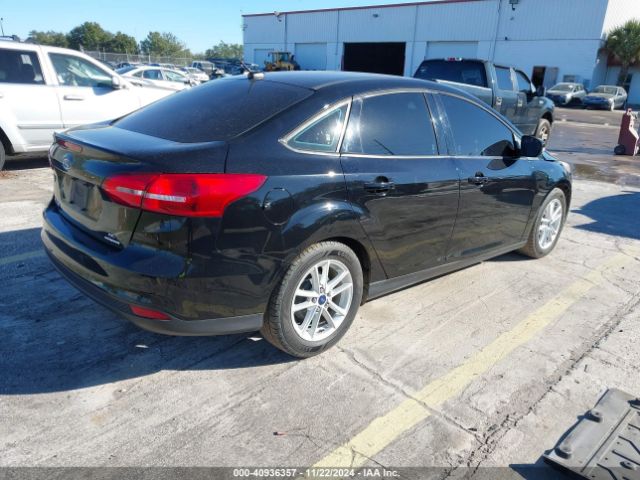 1FADP3F23GL402374 Ford FOCUS SE