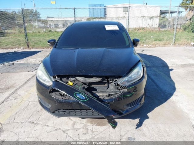 1FADP3F23GL402374 Ford FOCUS SE