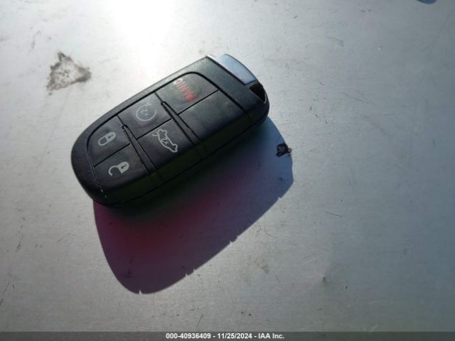 2C3CDXBG6PH575802 Dodge Charger Sxt