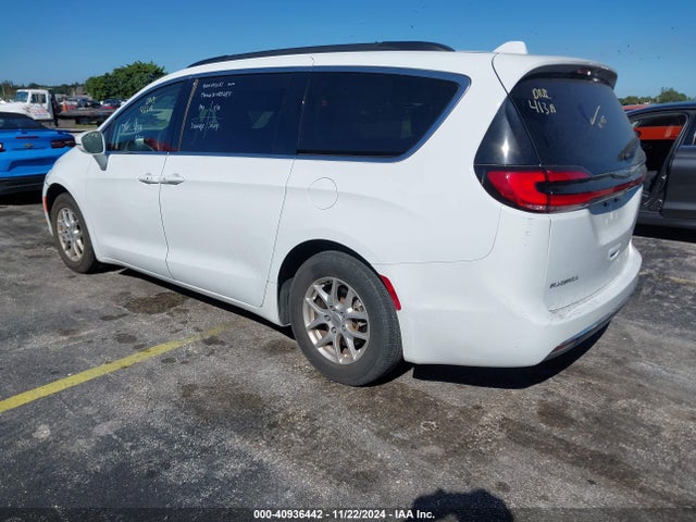 Chrysler Pacifica Touring L 2022 2C4RC1BGXNR195231 Image 3
