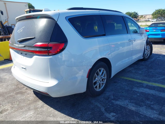 Chrysler Pacifica Touring L 2022 2C4RC1BGXNR195231 Image 4