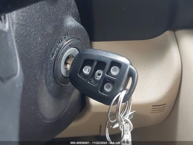 4T1BF1FK3GU170096 Toyota CAMRY XLE