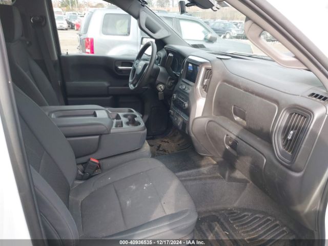 1GCRYAEF9KZ215877 Chevrolet Silverado 1500 Work Truck