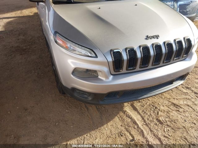 1C4PJLAB7GW190304 Jeep Cherokee Sport