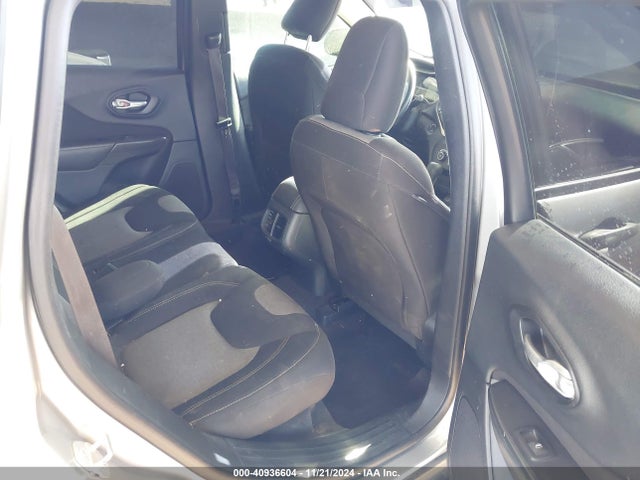 1C4PJLAB7GW190304 Jeep Cherokee Sport