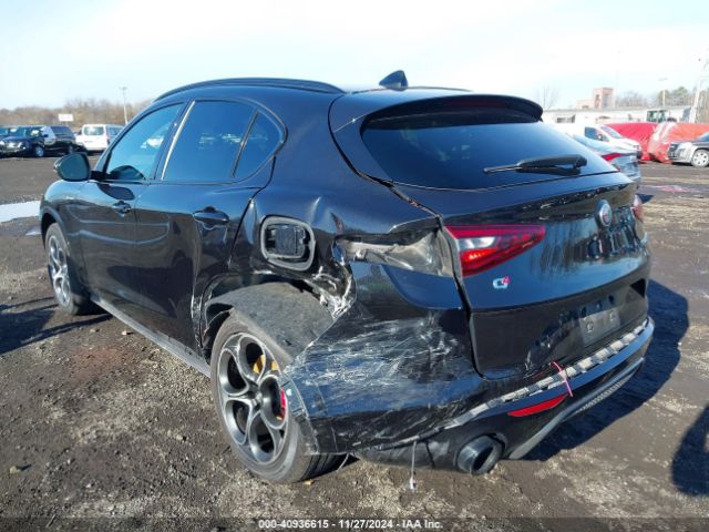 2022 ALFA ROMEO STELVIO ZASPAKBN2N7D25657 Photo 5
