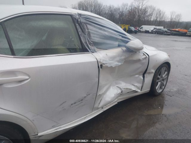 JTHCM1D27G5013889 Lexus IS 300