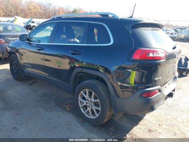 1C4PJMCS2HW583941 Jeep Cherokee Latitude 4x4