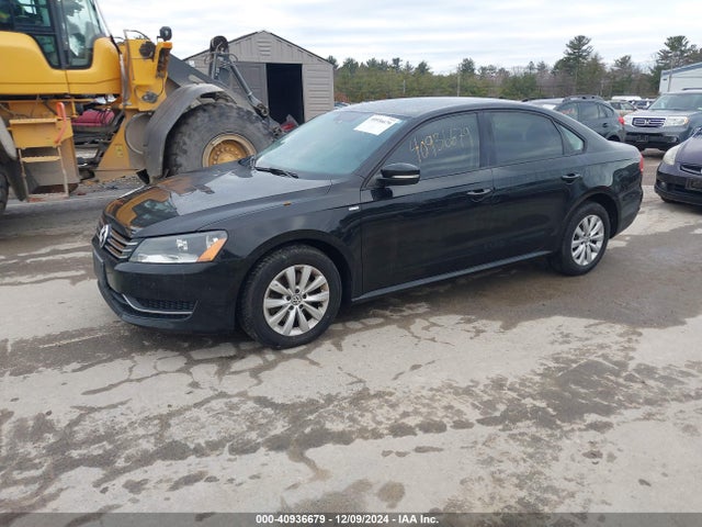 1VWAP7A31EC008340 Volkswagen Passat 2.5l Wolfsburg Edition