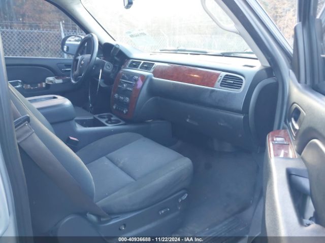 1GNSKAE04ER122811 Chevrolet Tahoe Ls