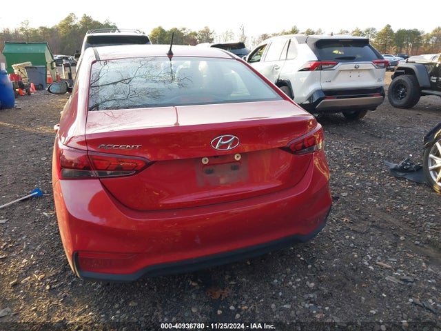 Hyundai ACCENT SE 2018 3KPC24A38JE032615 Image 16