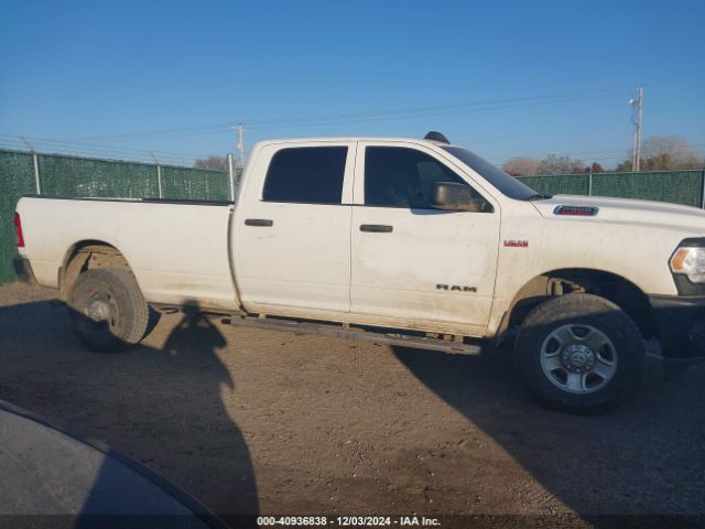 3C7WR5HJ9MG608047 RAM 2500 Tradesman  4x4 8' Box
