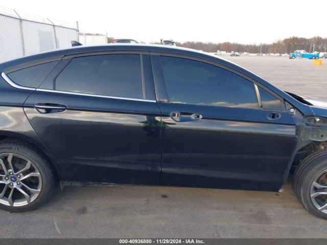 3FA6P0CD7LR130887 Ford FUSION SEL