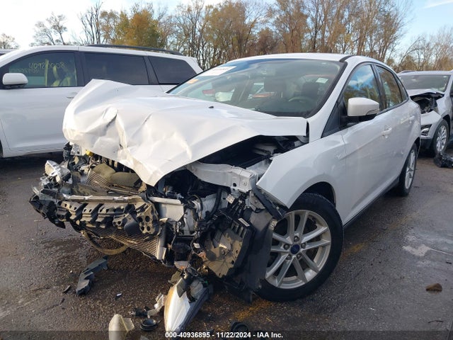 Ford FOCUS SE 2016 1FADP3F26GL322132 Image 2