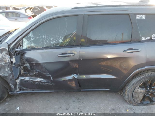 1C4RJEAG2JC513182 Jeep Grand Cherokee Altitude 4x2