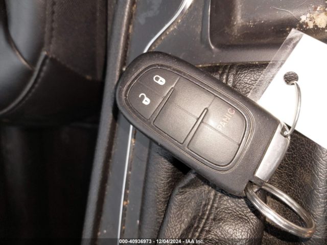 1C4PJMLB7KD250623 Jeep Cherokee Latitude Plus 4x4