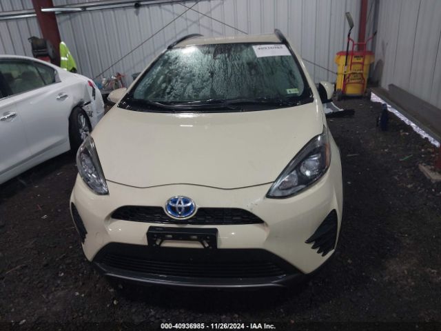 JTDKDTB37J1612682 Toyota Prius C One