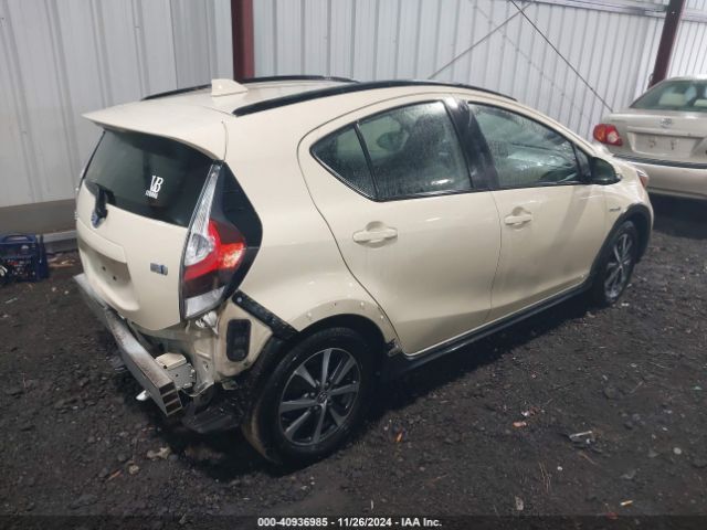 JTDKDTB37J1612682 Toyota Prius C One