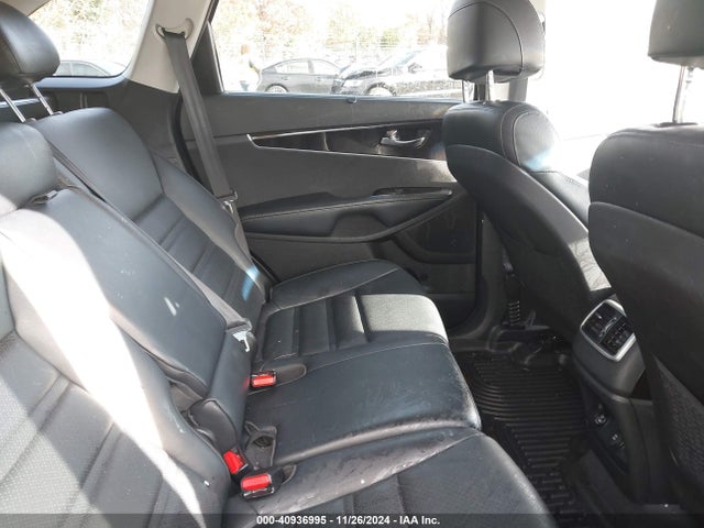 KIA Sorento 2.0t Ex 2017 5XYPH4A13HG217554 Image 8