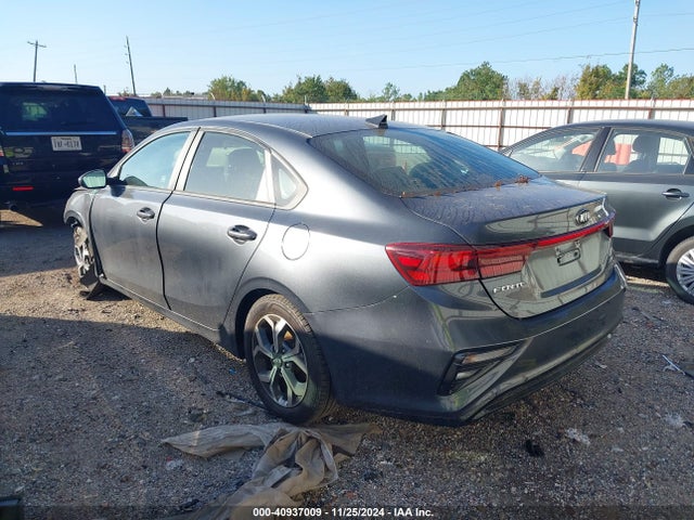 KIA Forte Lxs 2021 3KPF24AD2ME407599 Image 3