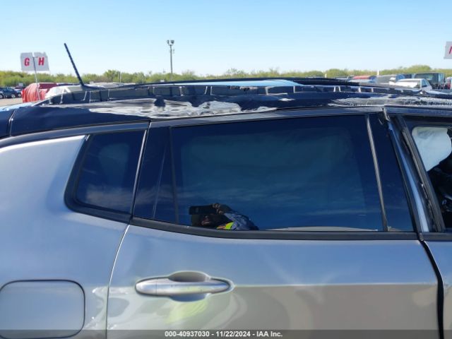3C4NJDCB1NT109701 Jeep Compass High Altitude 4x4