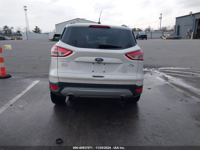 Ford ESCAPE SE 2016 1FMCU9G90GUB63787 Image 14