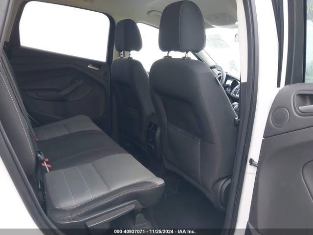 Ford ESCAPE SE 2016 1FMCU9G90GUB63787 Image 6