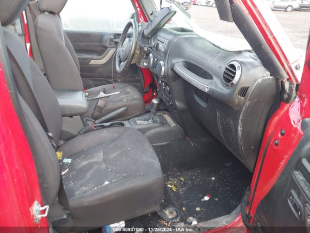 1C4BJWDG8HL634716 Jeep Wrangler Unlimited Sport 4x4