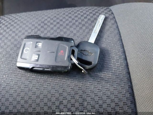 1GCVKREC4EZ309951 Chevrolet Silverado 1500 1lt