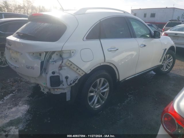 JN8CS1MU1FM382037 Infiniti QX70