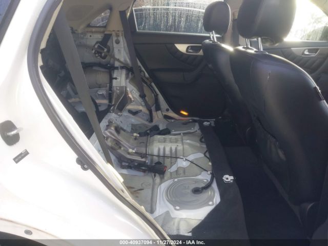 JN8CS1MU1FM382037 Infiniti QX70